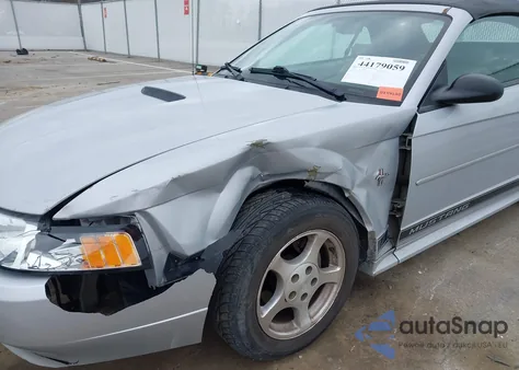 2002 Ford Mustang из США, поврежденный, VIN 1FAFP44442F134851